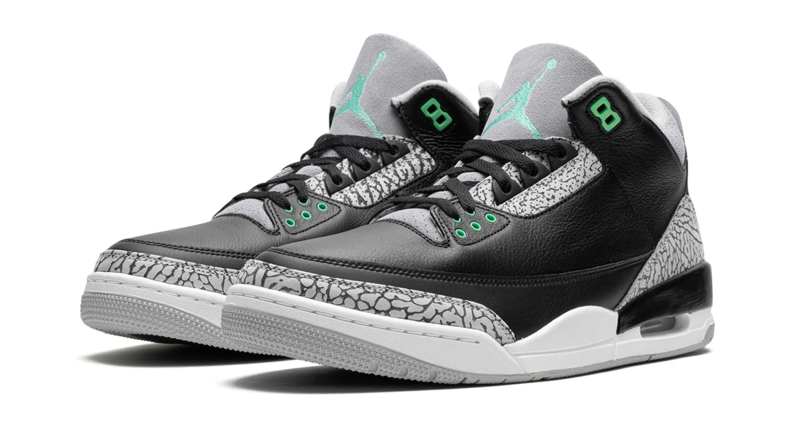 Air Jordan 3 Retro "Green Glow"