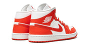 AIR JORDAN 1 MID WMNS "Habanero Red"