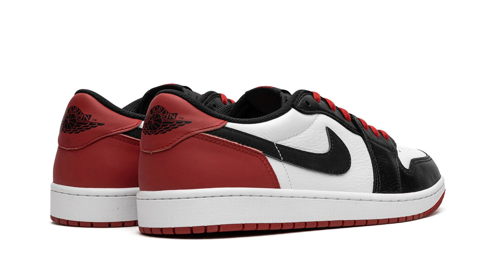 Air Jordan 1 Low GS "Black Toe"