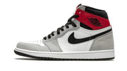 Air Jordan 1 Retro High OG "Light Smoke Grey"