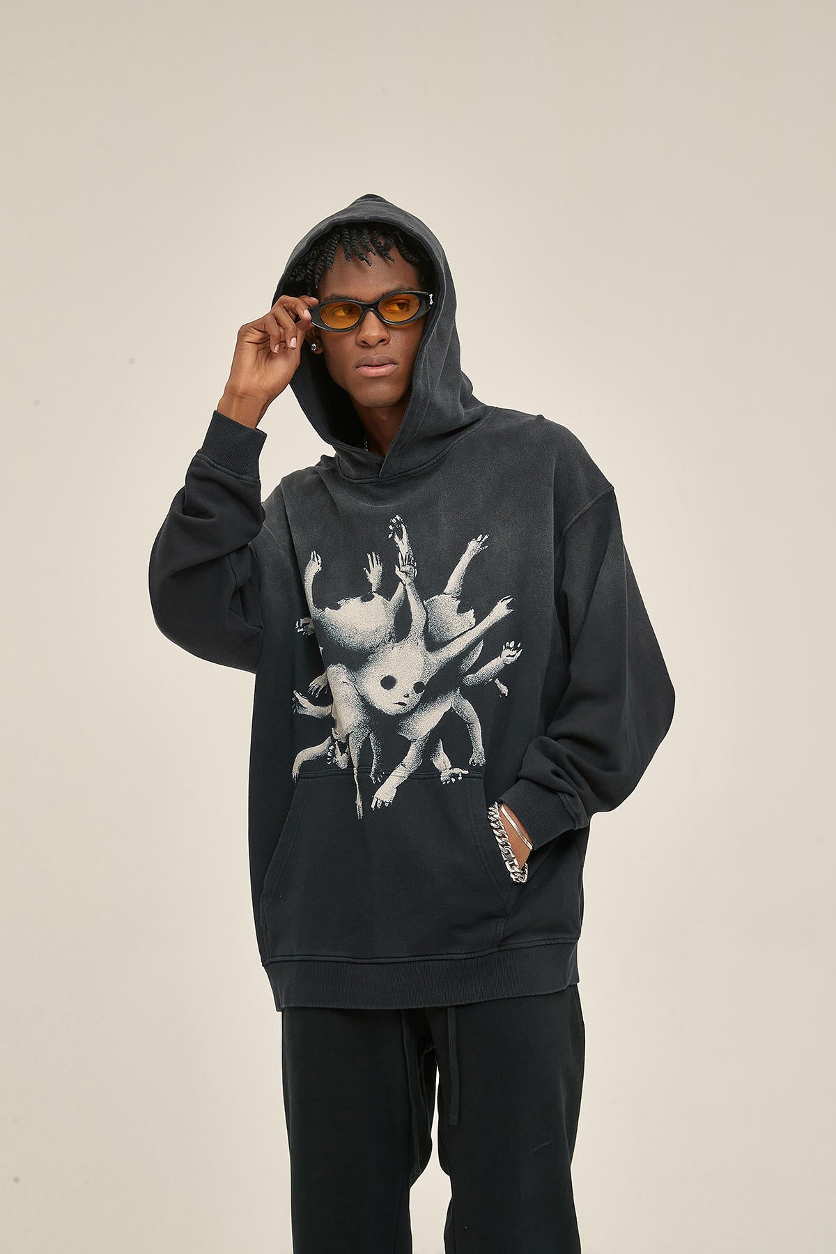 420G Retro Abstract Graphic Men Hoodie