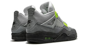 Air Jordan 4 Retro SE "Neon"